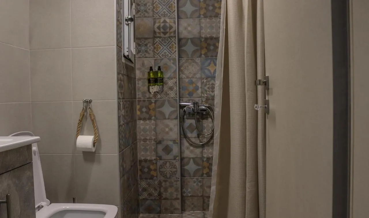 2Bd - Deer Traveler Family Apt Apartment Salonic